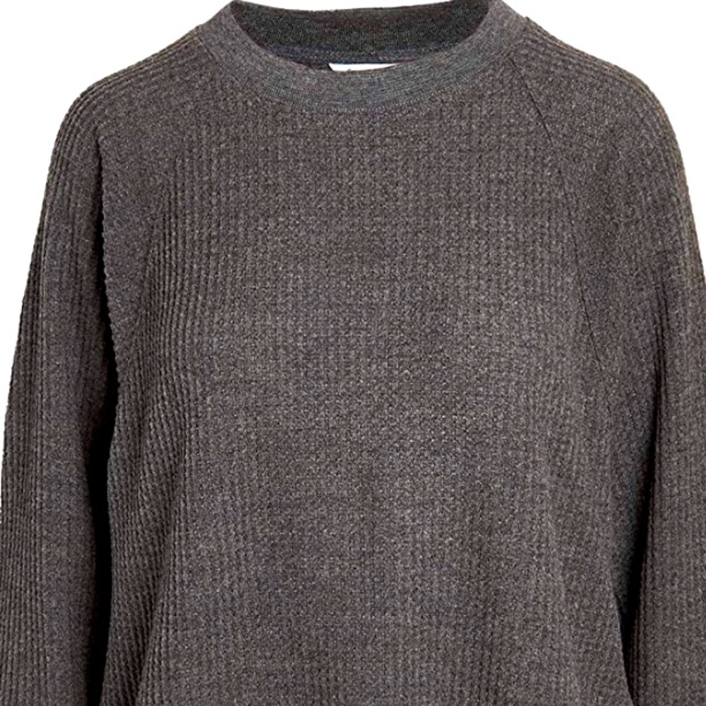 WOMANS SPLENDID SUPER SOFT SWEATER